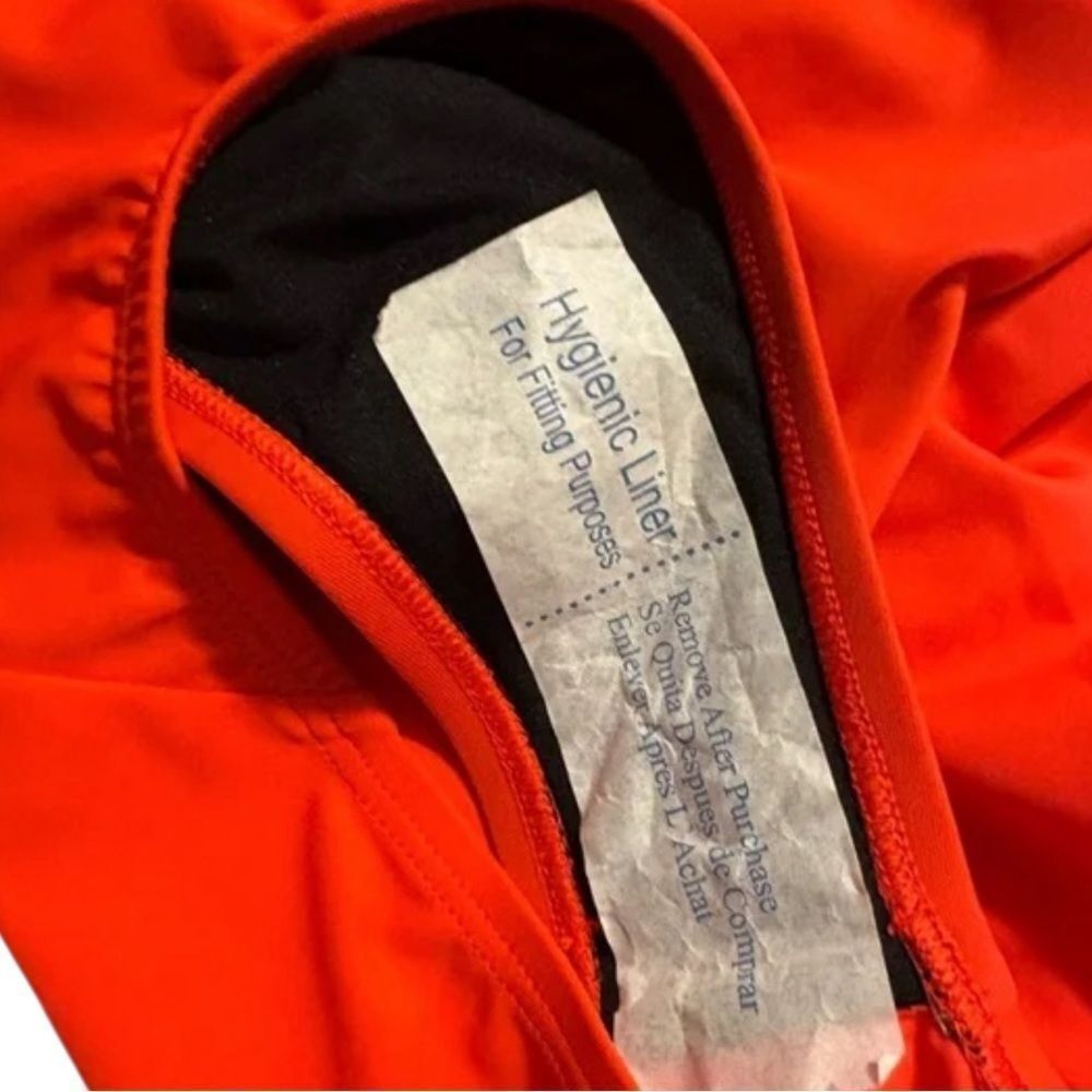 Nike Swim Solid Mesh V- Back One Piece Red Competition Swimwear Racing L - Picture 7 of 7